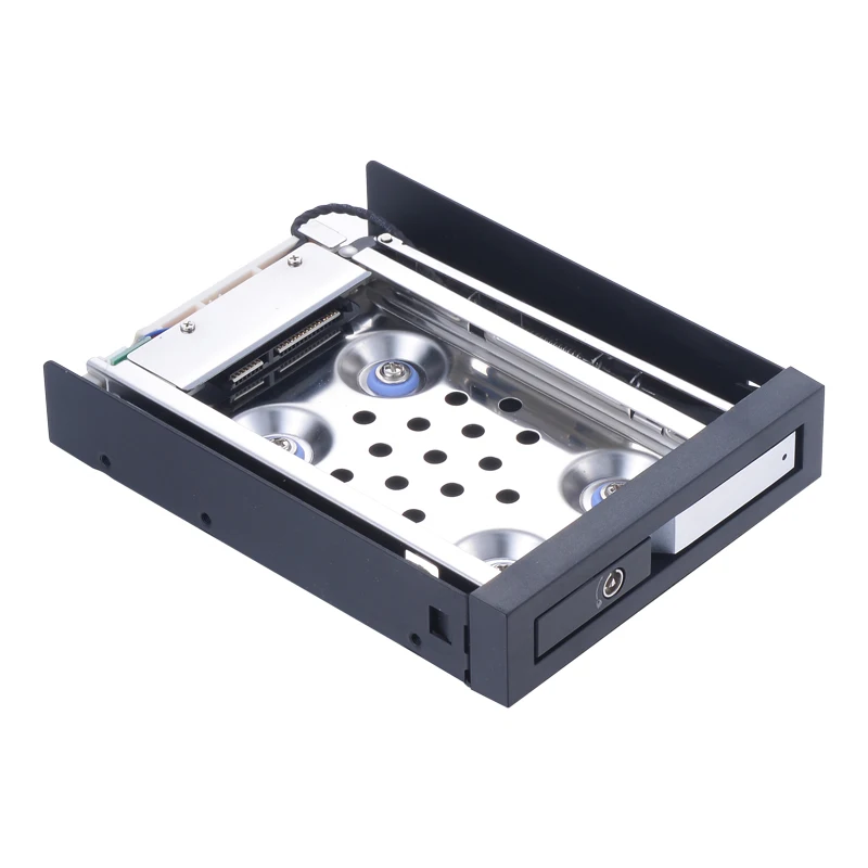 25. Mobile rack для ssd 2. Sata bays. 5. Порт для жесткого диска.