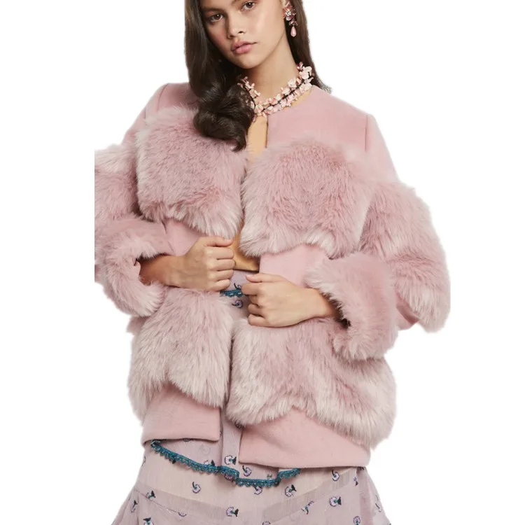 Pink WOmen's Faux Fur Coat 2018 Runway Fake Fur patchwork Wool Coat Short Winter Jacket Women outwear manteau fourrure femme Pink WOmen's Faux Fur Coat 2018 Runway Fake Fur patchwork Wool Coat Short Winter Jacket Women outwear manteau fourrure femme