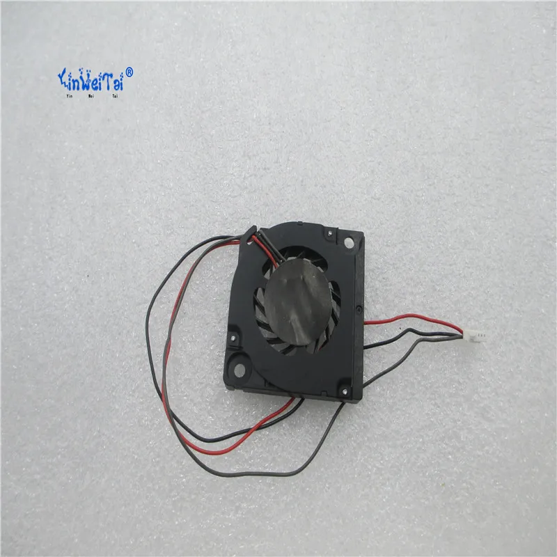 Вентилятор ЦП для Toshiba R200 Tecra M4 MCF-TS4006M05 GDM610000250 GDM610000233 GDM61000251 MCF-TS4006M05-1 GDM610000249 |