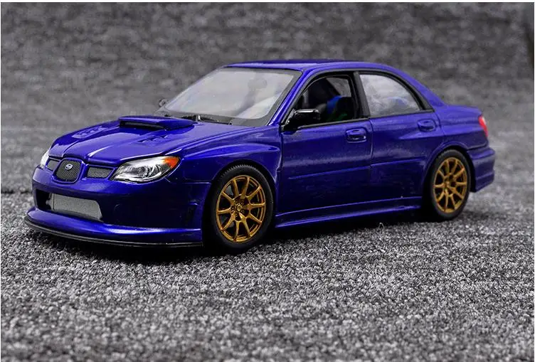 Высокая имитация 1:24 сплав Subaru Impreza WRX STI Золотая модель автомобиля, спортивный автомобиль гоночная игрушка