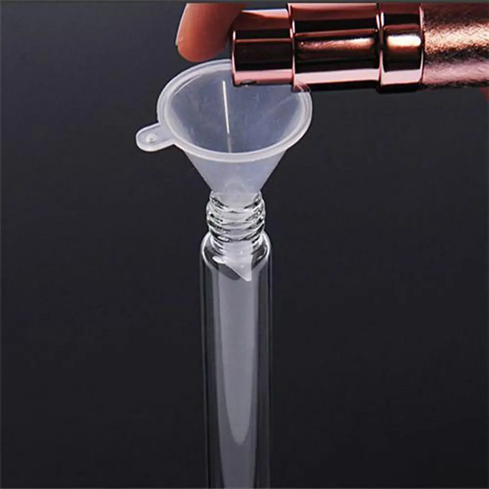 

20pcs/lot Plastic Clear Small Mini Funnel for Liquid Oil Perfume Diffuser Bottle Lab Laboratory Flask Funnels 4cm High