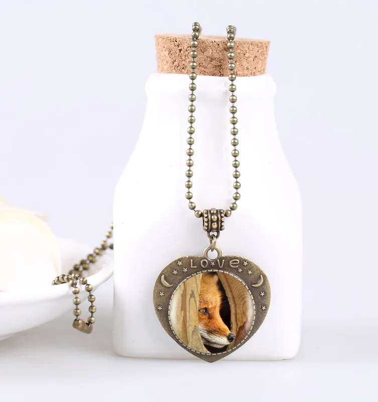 Bijoux originaux et tendance, pour homme, en vente chez Zappandoo.