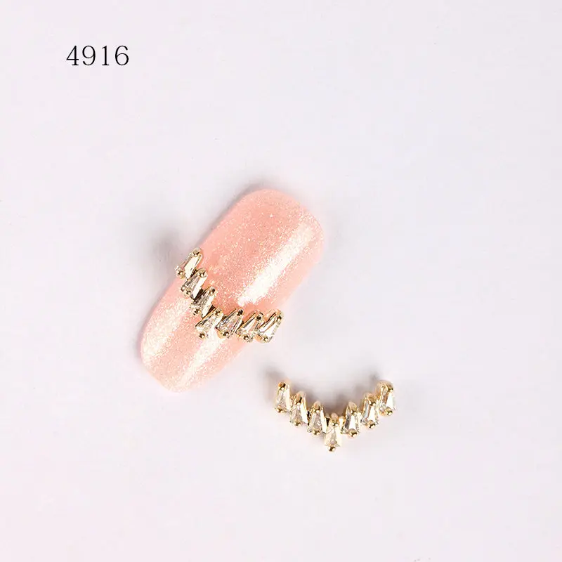 4916