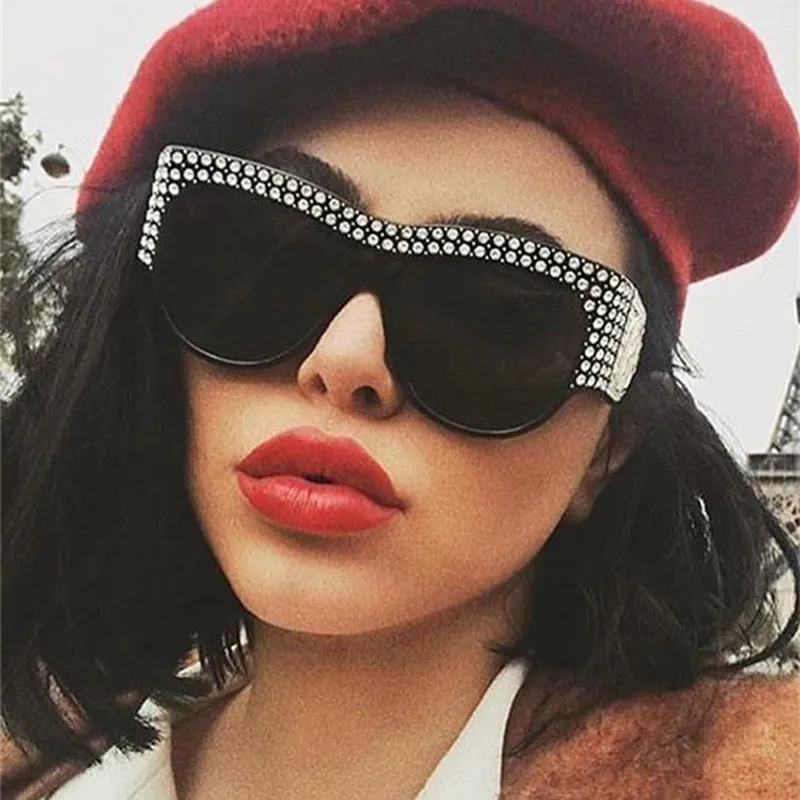 

2019 New Arrive Luxury Brand Women Sunglasses Vintage Rhinestone Steampunk Sun Glasses Men Oversize Sunglasses