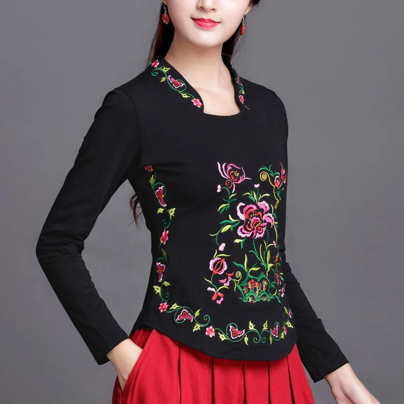 

Ethnic Embroidery T Shirt Women Plus size Spring Tops Autumn Long sleeve Bottoming Cotton Tees High Collar White Ladies Clothes