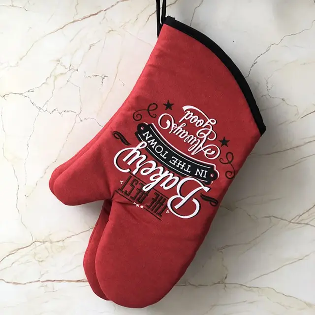 1 Pair Decorative Glove and Potholder – Heatproof non-slip