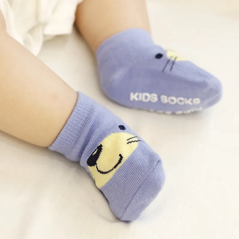 Милые весенне-осенние носки для малышей милые Асимметричные нескользящие носки из хлопка для новорожденных мальчиков и девочек, зимние носки для малышей - Цвет: blue eye