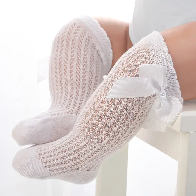 BalleenShiny/носки для маленьких девочек хлопковые Дышащие носки для новорожденных с бантиком, нескользящие носки для маленьких девочек от 0 до 3 лет - Цвет: Белый