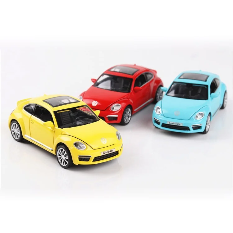 1/32 масштаб VW Beetle литая под давлением модель автомобиля из сплава со звуком и светом игрушки подарки для детей