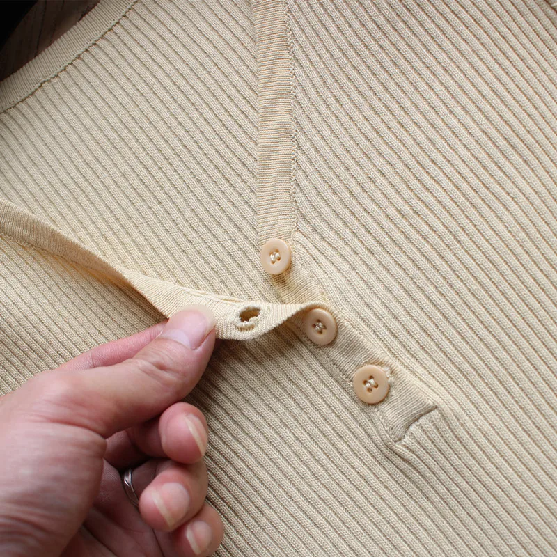 11223306487_1845869112