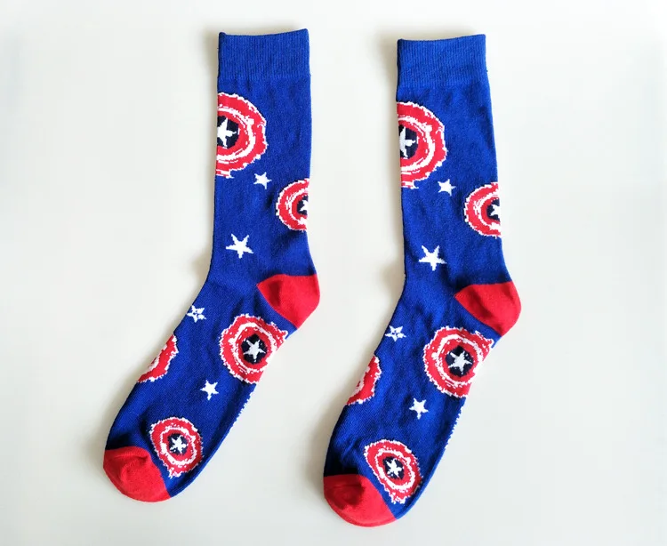 Забавные Мужские Носки с рисунком «Капитан Америка», Новые повседневные носки с суперменом на осень и зиму, красивые носки для скейтборда, свадебные подарки