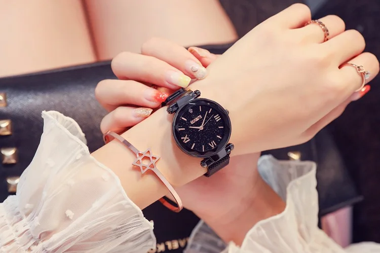 Роскошные женские магнитные часы с кристаллами звездного неба, Фиолетовые женские часы со стальным ремешком, браслет с магнитной пряжкой, часы с римскими цифрами, подарочные часы