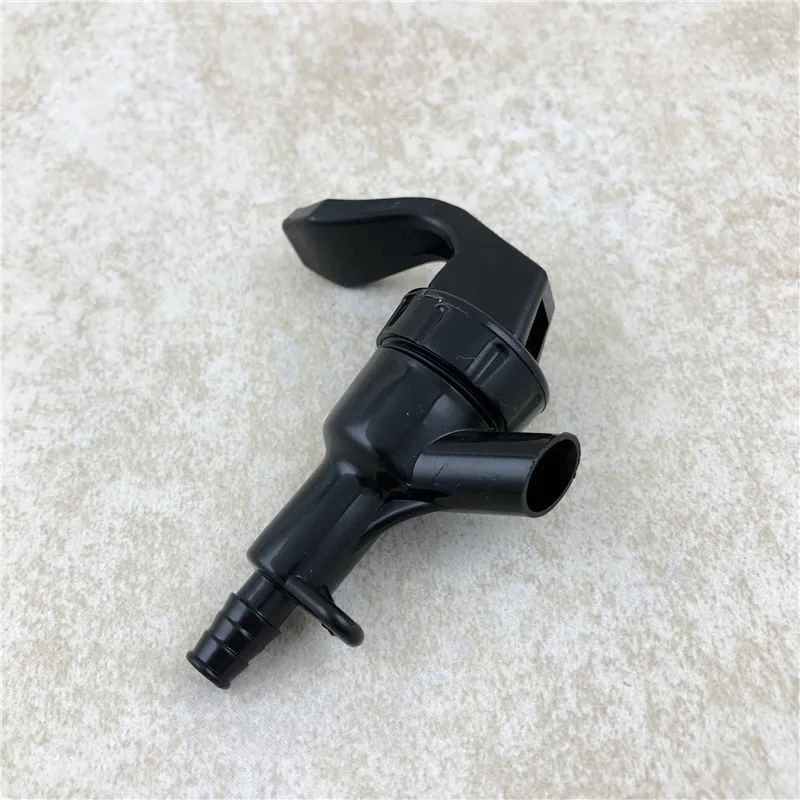 

Home brewing beer tap Black Picnic Beer Faucet Party Tap for Homebrew Keg Draft Beer Dispensing