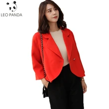 Новинка весны модные длинные рукава отложным воротником высококачественный Женский v-образным вырезом свободные пальто Короткие куртки Для женщин куртка C 406