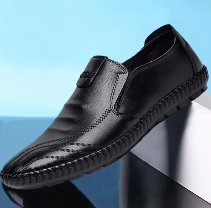 

OLOMM Big Size Men Genuine Leather Shoes Slip On Black Shoes Real Leather Loafers Mens Moccasins Shoes Italian Designer Shoes