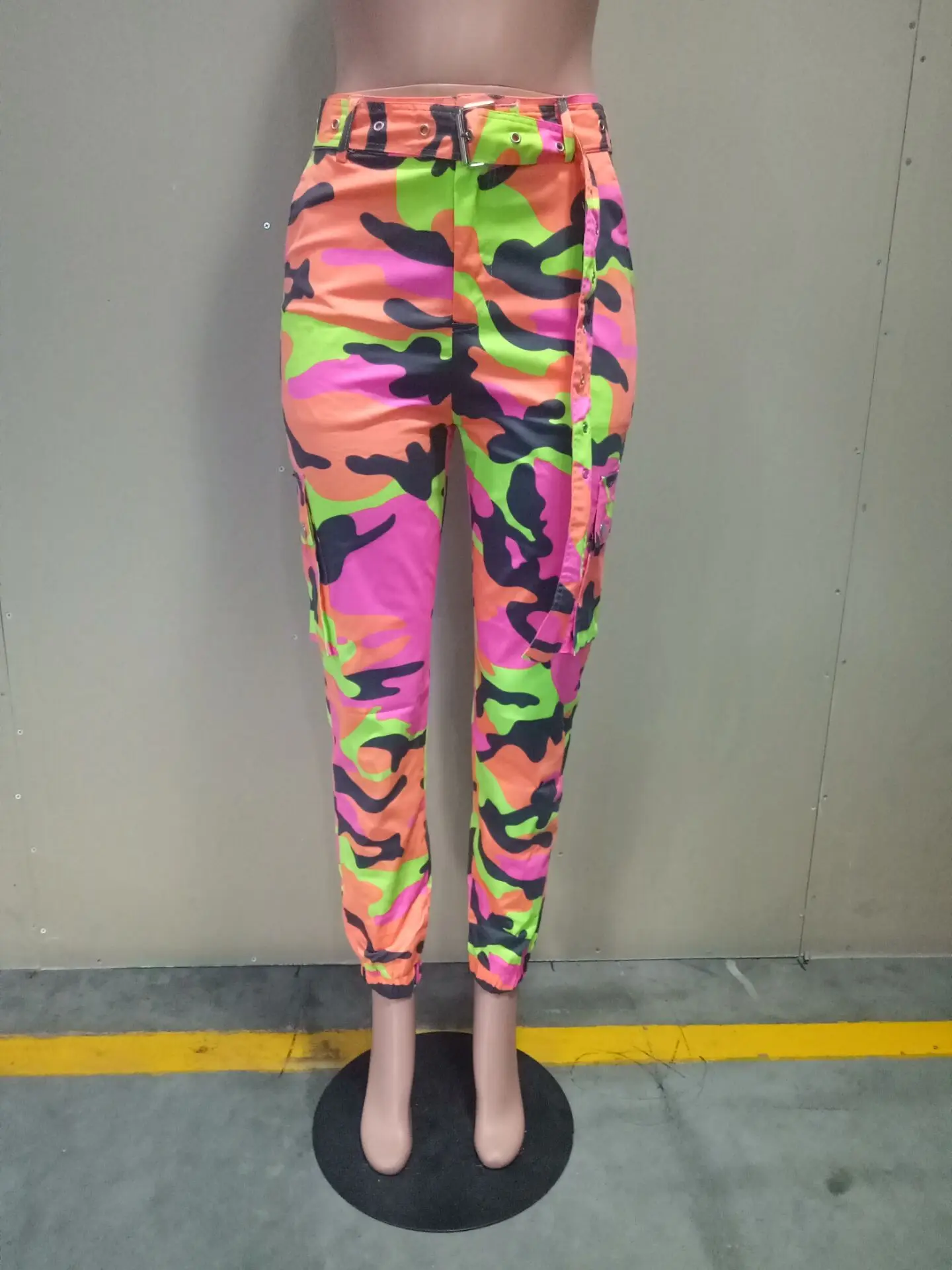Новые женские летние камуфляжные флуоресцентные печати с высокой талией с поясом стиль сафари брюки спортивные модные брюки GLLSL6274