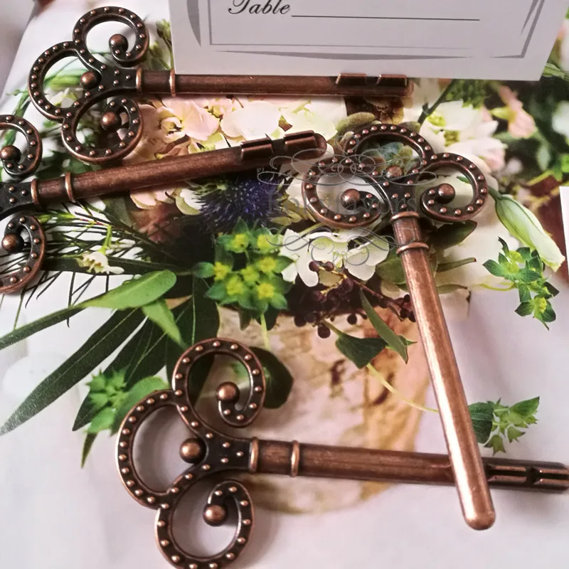 key place card holder 3