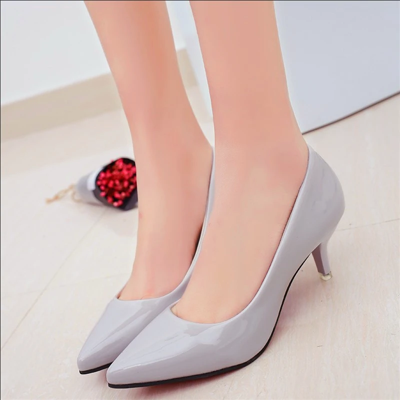 

Spring new women's high heels Korean version of the fine with pointed shallow mouth single shoes sexy professional work shoes