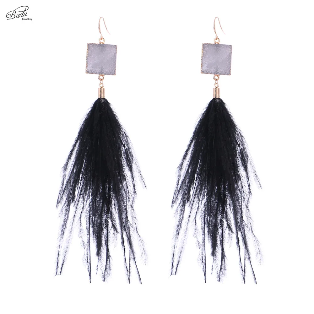 Badu Висячие серьги для женщин длинные страусиные перья серьги геометрический треугольник Висячие богемные модные праздничные ювелирные изделия - Окраска металла: Black