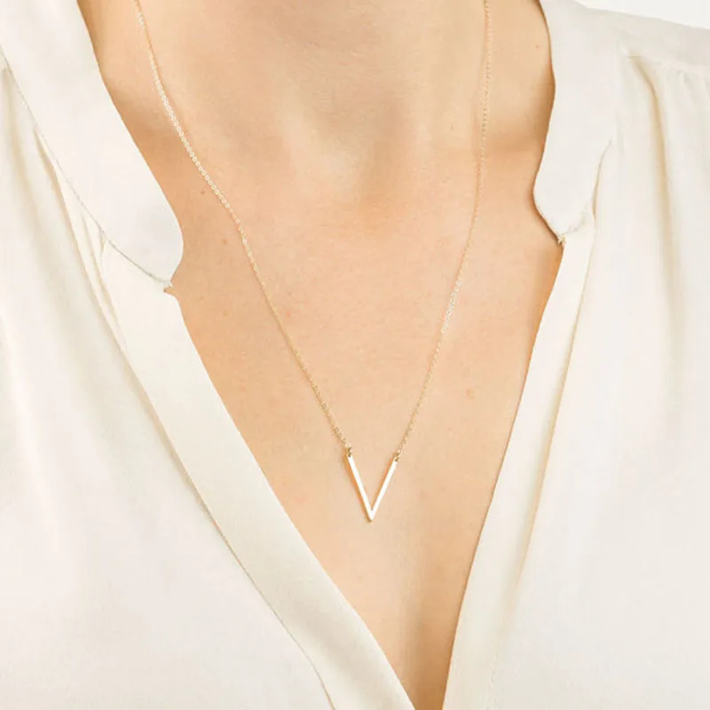 

RE New Elegant Long V Necklace Women Gold Silver Color Letter V Angled Bar Triangle Choker Jewelry Long Chain Necklace J2240