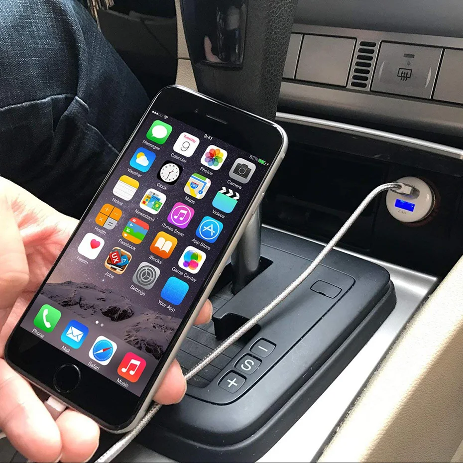 Автомобильное зарядное устройство с двумя USB портами 5 В 3 1 А макс. для iphone X 8 7 Plus