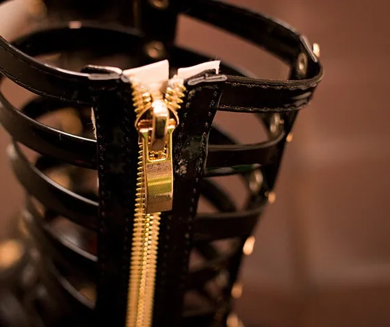 Girls Gladiator Sandals (4)