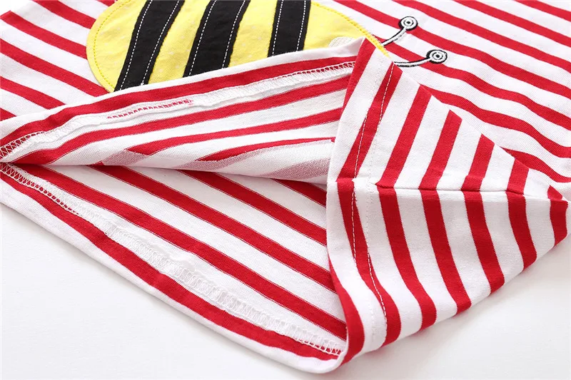 8873689300_187379869