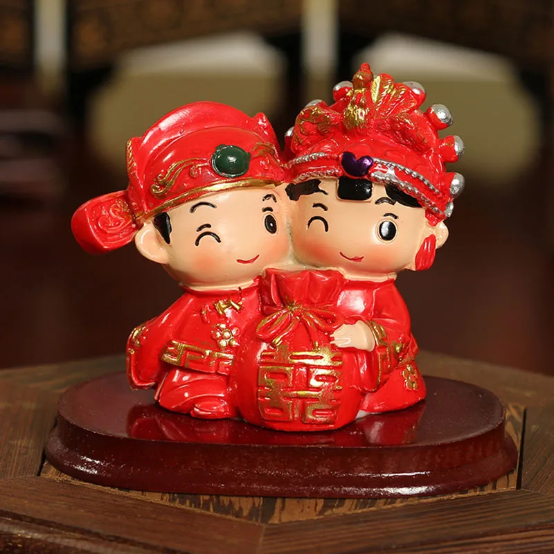 

Chinese Creative Wedding Doll Home Decor Gifts Couples Figurine Decoration Resin Crafts Romantic Couples Doll Wedding Gifts
