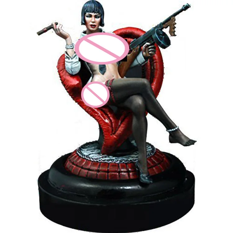 

1/32 Resin figure Building Kit Female boss