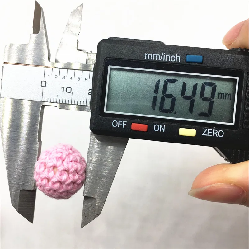 Chengkai 50pcs 16mm 라운드 뜨개질 코 튼 크로 셰 뜨개질 나무 구슬 공 DIY 장식  Teether 쥬얼리 목걸이 감각 장난감