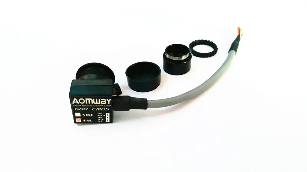 

Aomway 600TVL CMOS HD Mini 1/3'' FPV Camera 2.8 Lens Module 600TVL PAL /Aomway Commander Goggles V2