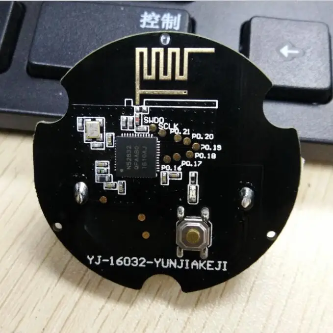 imágenes para 2017 al por mayor tamaño pequeño módulo nrf52832 beacon ble ibeacon bluetooth 4.0 Botón Gpio LED tag prototipo imágenes para 2017 al por mayor tamaño pequeño módulo nrf52832 beacon ble ibeacon bluetooth 4.0 Botón Gpio LED tag prototipo