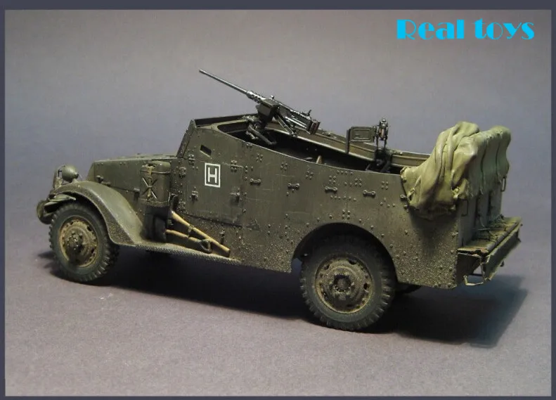 Хобби-Босс 1/35 U.S. M3A" Белый Скаут автомобиль" позднее производство#82452