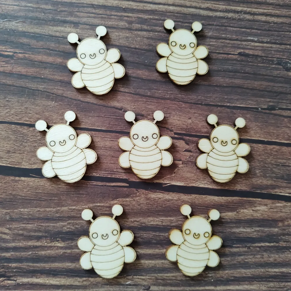

50pcs Wooden Bumble Bee (3cm) Shapes Craft Gift Tag Decoration Decoupage Cutout