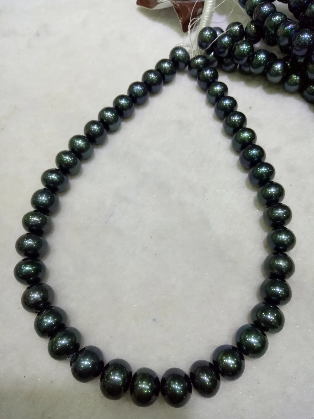 

NO PS strands 10-11mm Black fresh water pearl oval luster good pearl