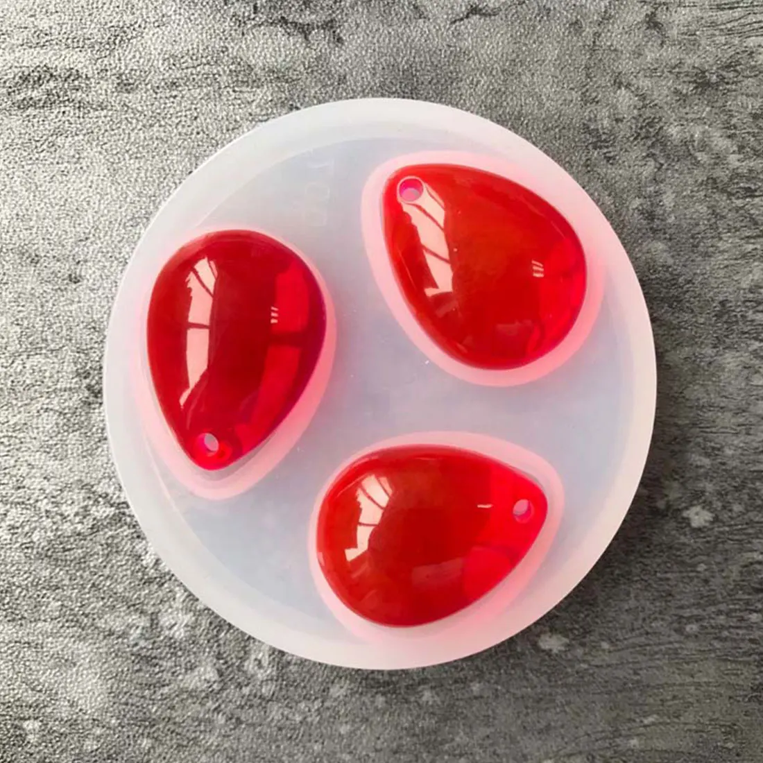 

Good Round Silicone Mould 3 Holes Waterdrop Mold Cake Decorating Tools Jewelry Decoration