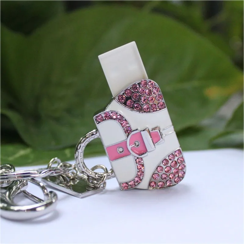HT1A82wFThdXXagOFbXE