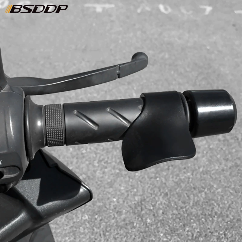 New Hand Grips Rubber Throttle 7//8/" Handlebar Black Bar Motorcycle Street Bike