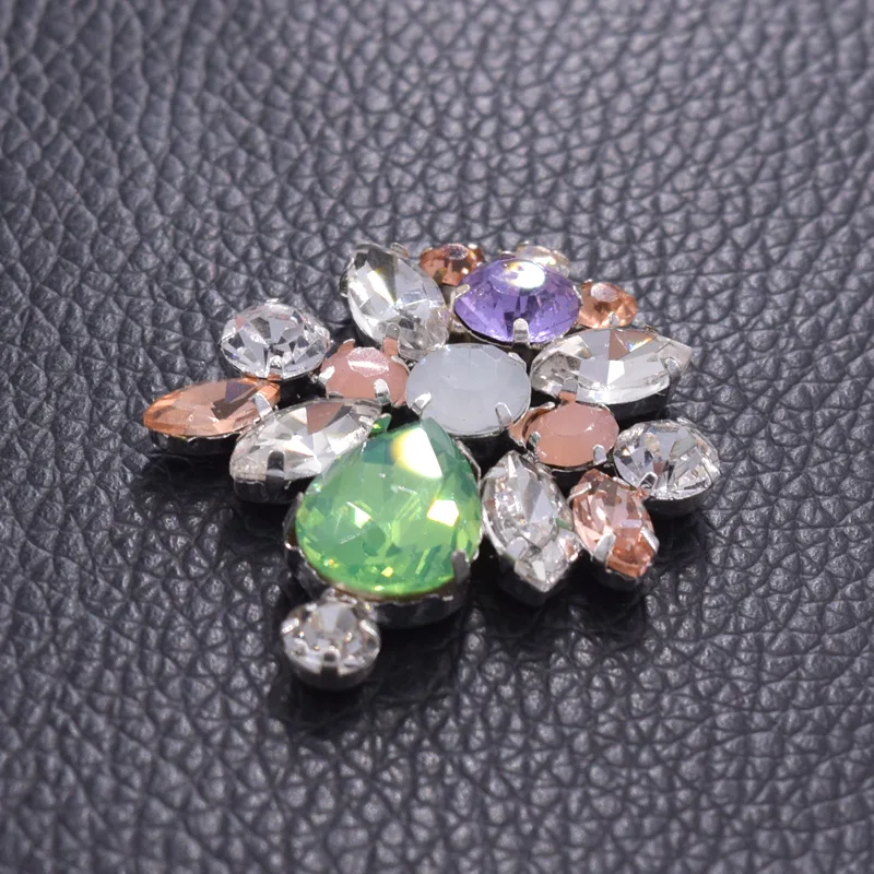 Flatback rhinestone appliques glue on (4)