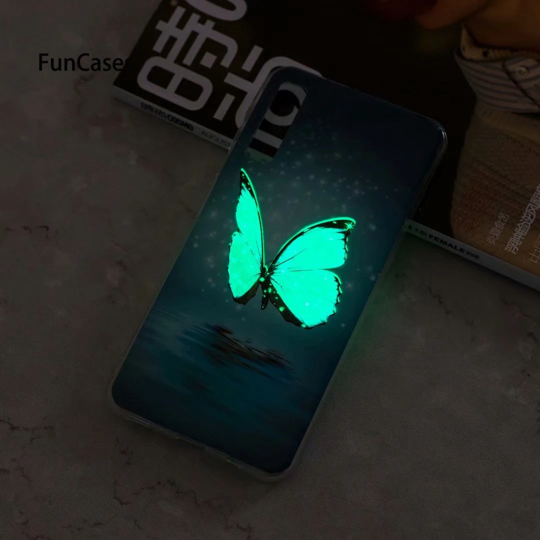 Мягкий термополиуретановый чехол светящийся для samsung Galaxy a7 2018 с мультяшками