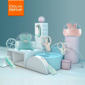 4PCS Baby Nail Scissors Set Lovely Nail Clippers Trimmer Nail Newborn Kids Safety Nail Shell Shear Manicure Set Baby Care 4PCS Baby Nail Scissors Set Lovely Nail Clippers Trimmer Nail Newborn Kids Safety Nail Shell Shear Manicure Set Baby Care