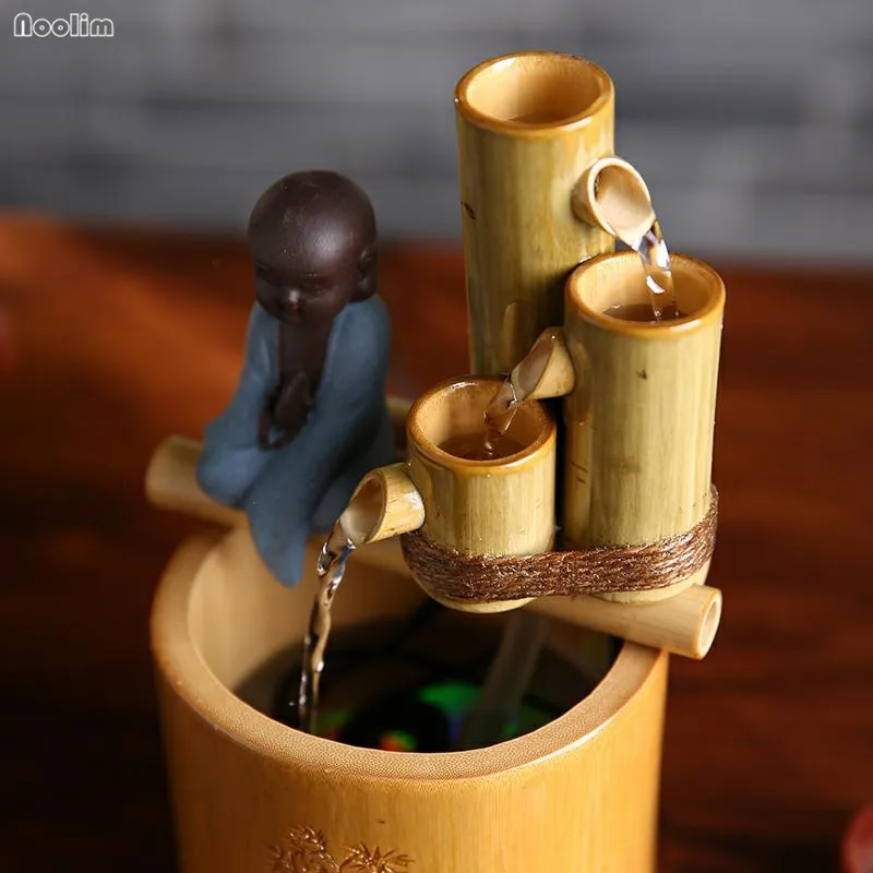 Творческий бамбуковый фонтан Будда маленький монах гостиная Крытый фэн шуй украшения для дома и офиса Декор Стола Подарок