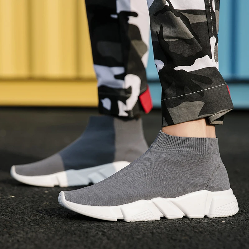 

Outdoor Breathable Running Shoes for Women Summer Light Socks Sneakers Men High Top Stretch Socks Shoes Unisex Athletic Footwear