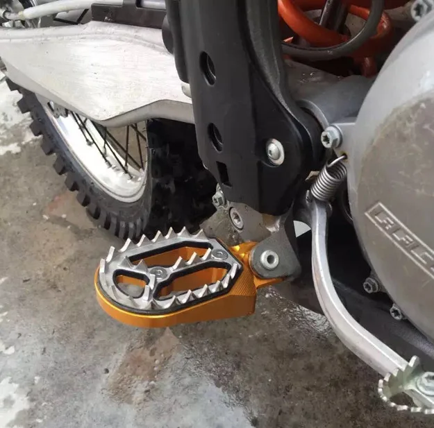 FX-205 dirtbike footpeg