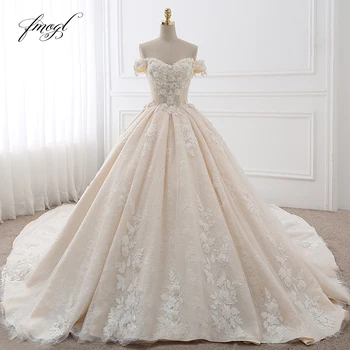 Customized Royal Train Beaded Sweetheart Ball Gown Wedding Dresses Appliques Flowers Vintage Lace Bride Gowns Vestido De Noiva 1