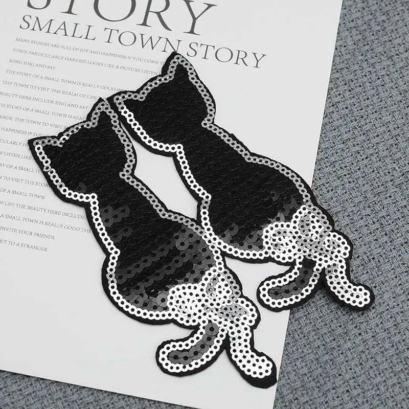 

Black/Red cat Reversible Change color Sequins DIY Patch Applique Sew On Patches for clothes Bag Clothing Coat Jeans Craft