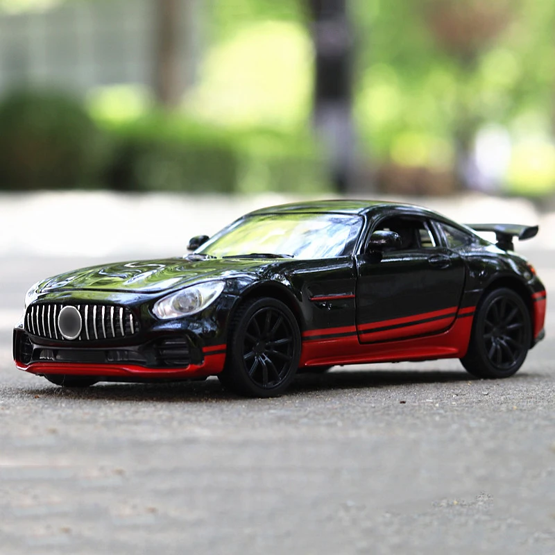 Модель гоночного автомобиля 1/32 Scale GT модель литого игрушки из сплава спортивный