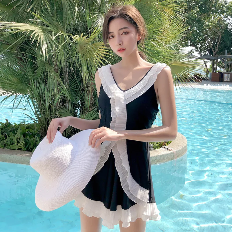 

One Piece Swimsuit Woman Swimwear With Push Up Bathing Suit Women Bikinis Female 2019 Sexy Swim Suits Large Size New Korean Bump