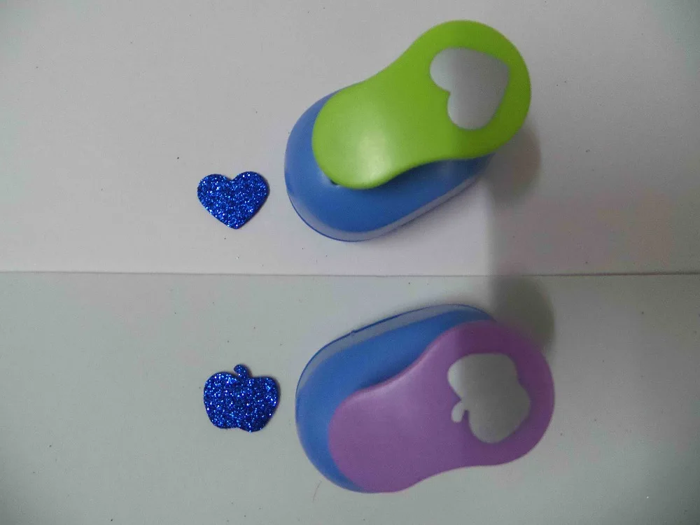 

2pcs(2.5cm) heart and apple shape craft punch set Punch Craft Scrapbooking school Paper Puncher eva hole punch free shipping
