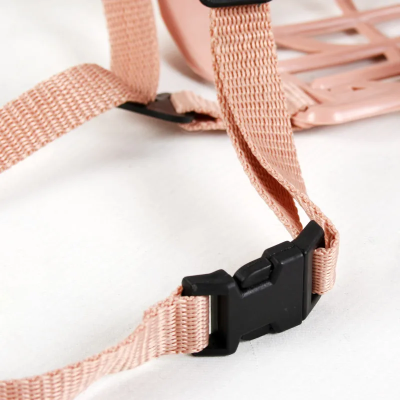 HOOPET Baskerville Ultra Dog No Bite Muzzle Comfortable Soft Plastic Mesh Basket Protect the Furniture Dog Suppliers